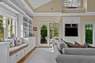 159 Aldrich Ave, Warwick, RI 02889 - Photo 17