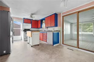 61 Ebony Dr, Warwick, RI 02818 - Photo 7