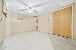 61 Ebony Dr, Warwick, RI 02818 - Photo 17