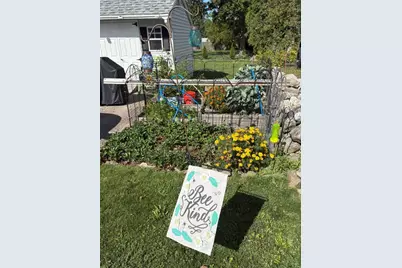 65 Maple Avenue, Middletown, RI 02842 - Photo 7