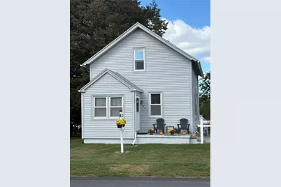 65 Maple Avenue, Middletown, RI 02842 - Photo 3