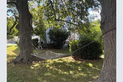 65 Maple Avenue, Middletown, RI 02842 - Photo 9