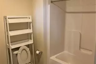 20 Newman Ave, East Providence, RI 02916 - Photo 9