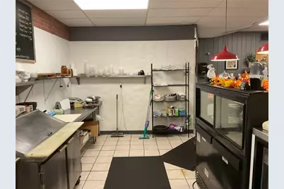 1557 Plainfield Pike, Johnston, RI 02919 - Photo 27