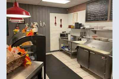 1557 Plainfield Pike, Johnston, RI 02919 - Photo 25