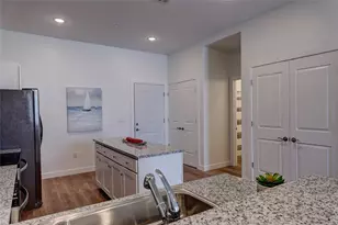 30 Veterans Memorial Pkwy, East Providence, RI 02914 - Photo 13