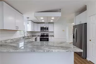 108 Little Pond Rd, South Kingstown, RI 02879 - Photo 13