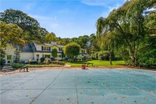 275 Stony Ln, North Kingstown, RI 02852 - Photo 9