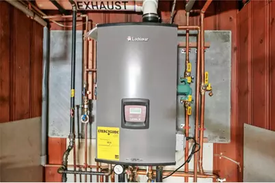 87 Vincent Avenue, East Providence, RI 02914 - Photo 13