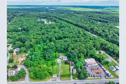 898 Main Road, Tiverton, RI 02878 - Photo 5