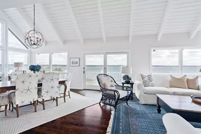 90 Macomber Lane, Portsmouth, RI 02871 - Photo 13