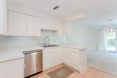 112 Harrison Avenue, Newport, RI 02840 - Photo 33