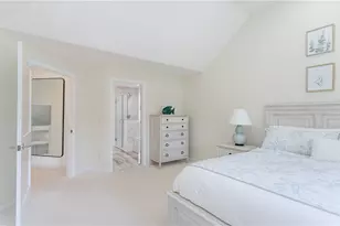 112 Harrison Ave, Newport, RI 02840 - Photo 21