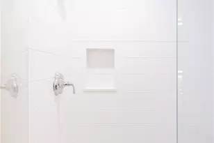 112 Harrison Ave, Newport, RI 02840 - Photo 19