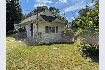 163 Woodside Avenue, Cumberland, RI 02864 - Photo 9