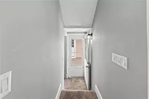 94 Waller St, Providence, RI 02908 - Photo 7