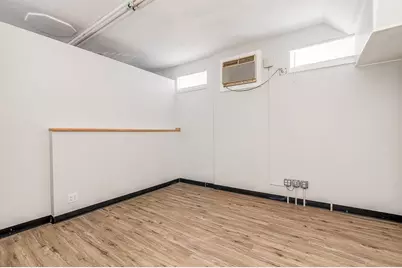 580 Central Avenue, Pawtucket, RI 02861 - Photo 13