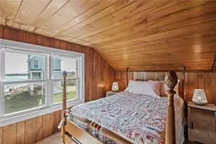 28 Glenwood Ave, Narragansett, RI 02882 - Photo 33