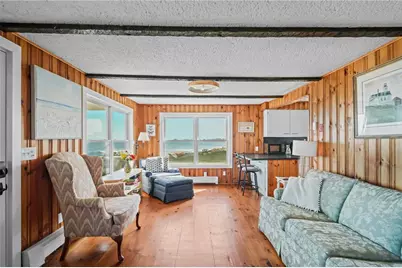 28 Glenwood Avenue, Narragansett, RI 02882 - Photo 23