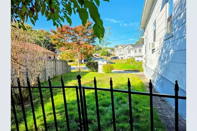 132 Prospect Hill Avenue, West Warwick, RI 02893 - Photo 37
