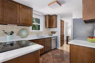 471 Annaquatucket Road, North Kingstown, RI 02852 - Photo 31