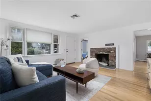 471 Annaquatucket Rd, North Kingstown, RI 02852 - Photo 19