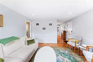 124 Clarence St, Cranston, RI 02910 - Photo 5