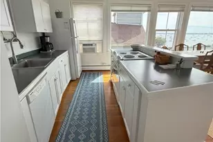 9 Union St, Jamestown, RI 02835 - Photo 13