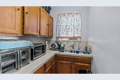 410 Pawtucket Avenue, Pawtucket, RI 02860 - Photo 11