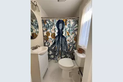 49 Connection Street, Newport, RI 02840 - Photo 17