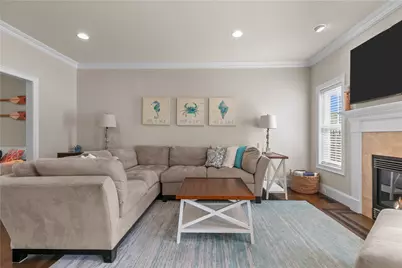 5 Lowndes Street, Newport, RI 02840 - Photo 9