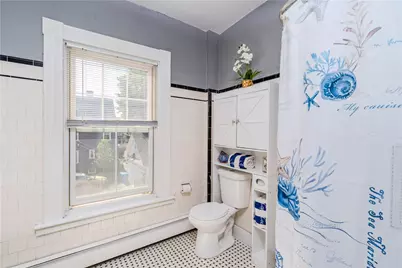 1291 Narragansett Boulevard #4, Cranston, RI 02905 - Photo 11