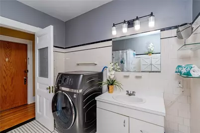 1291 Narragansett Boulevard #4, Cranston, RI 02905 - Photo 13