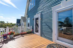 1291 Narragansett Blvd, Cranston, RI 02905 - Photo 23