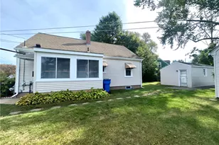 75 Kelly St, Lincoln, RI 02865 - Photo 3