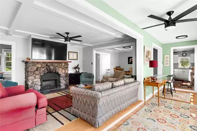 346 Post Road, Westerly, RI 02891 - Photo 9