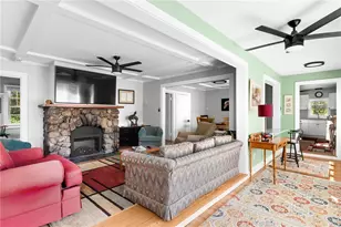 346 Post Rd, Westerly, RI 02891 - Photo 9