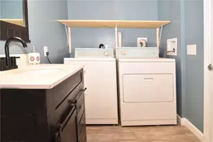 105 S Killingly Rd, Foster, RI 02825 - Photo 17