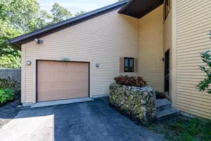 221 Kings Ridge Rd, South Kingstown, RI 02879 - Photo 3