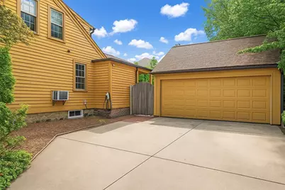 603 East Avenue, Pawtucket, RI 02860 - Photo 43