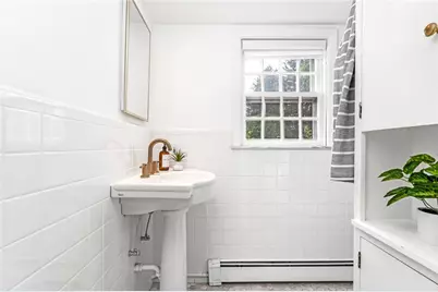 603 East Avenue, Pawtucket, RI 02860 - Photo 33