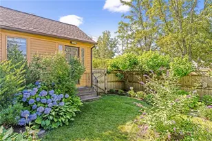 603 East Ave, Pawtucket, RI 02860 - Photo 41