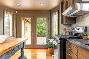 603 East Ave, Pawtucket, RI 02860 - Photo 15