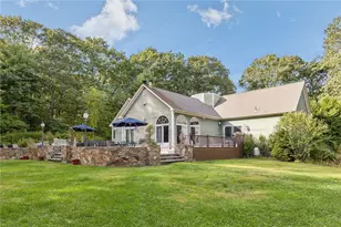 266 Howard Ave, Scituate, RI 02831 - Photo 3