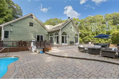 266 Howard Avenue, Scituate, RI 02831 - Photo 7