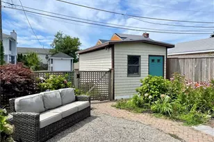 57 Green St, Portsmouth, RI 02871 - Photo 35