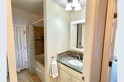 57 Green Street, Portsmouth, RI 02871 - Photo 27