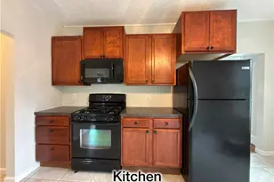 38 Rebekah St, Woonsocket, RI 02895 - Photo 3