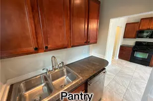 38 Rebekah St, Woonsocket, RI 02895 - Photo 7