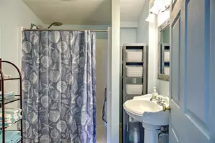 20 Townsend St, Barrington, RI 02806 - Photo 11